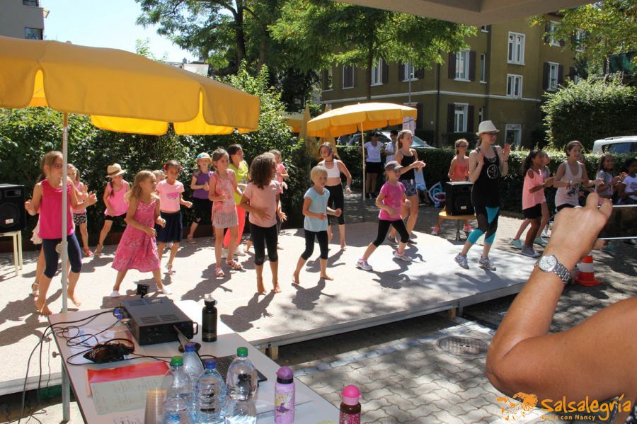 Salsalegria-Kinder-Tanzen-Zumba-Kids-August-2016-Sommerfest-Hottingen-009.jpg
