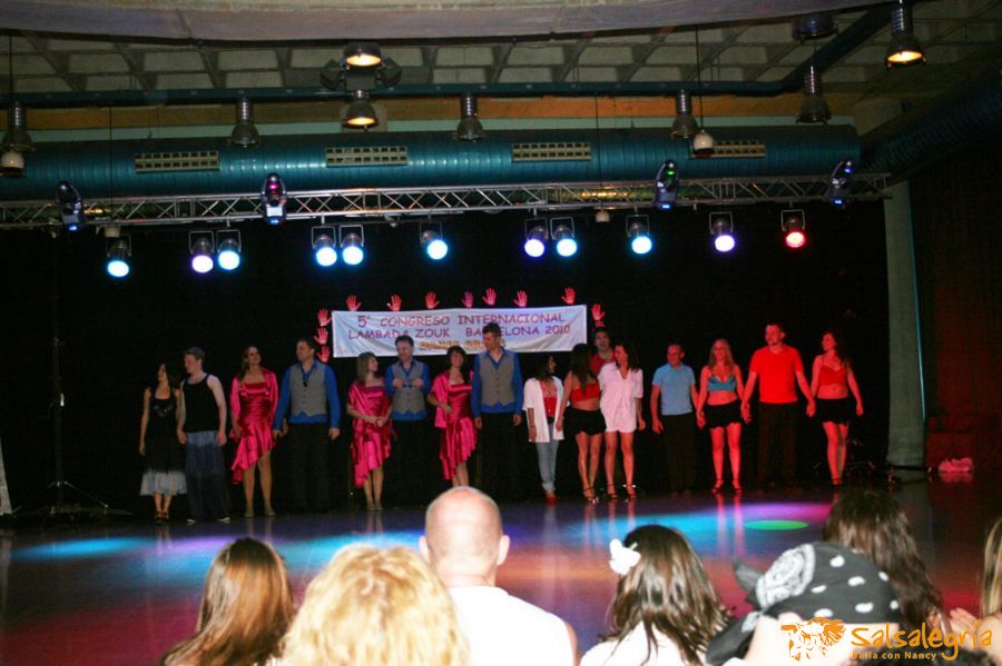 danceteam-salsalegria-zouk-show-bcn-2010-078-web.jpg